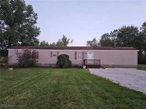 10060 State Route 224, Deerfield, OH 44411