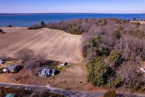 18 Courtney Road, Lancaster, VA 22503