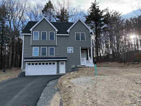 14 Valley Lane, Somersworth, NH 03878