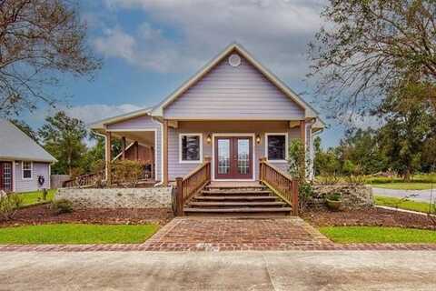 306 LE VILLAGE Drive, Larose, LA 70373