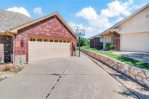 1640 Summer Hill Court, Granbury, TX 76048