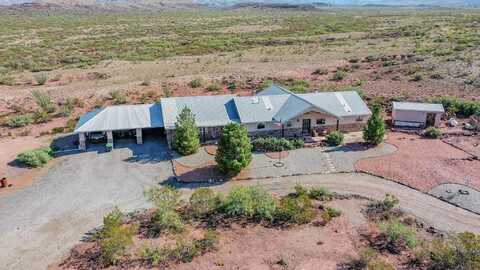 23 Cross Creek Rd, Tularosa, NM 88352