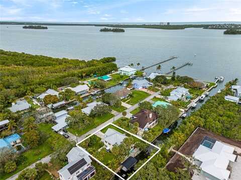 427 Peninsula Drive, Fort Pierce, FL 34946
