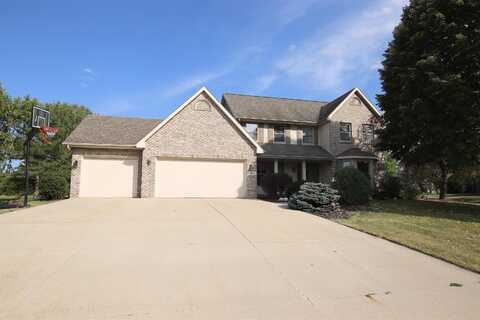 829 COUNTRY CLUB Lane, FOND DU LAC, WI 54935