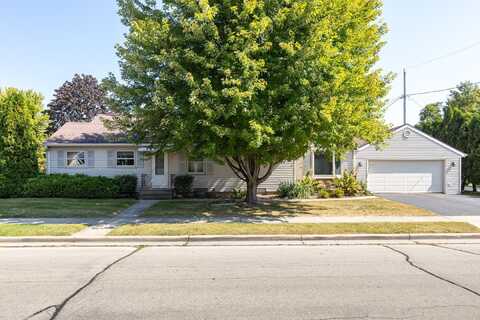 203 E PECKHAM Street, NEENAH, WI 54956