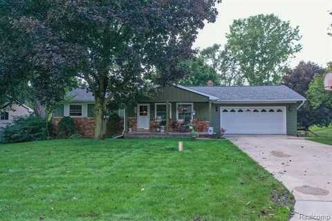 50 MEADOWVIEW Drive, Howell, MI 48843