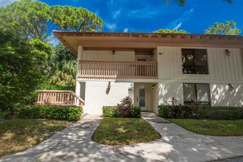 563 Brackenwood Place, Palm Beach Gardens, FL 33418