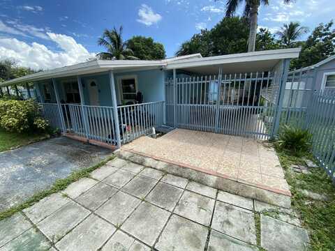 4344 Pine Street, West Palm Beach, FL 33406