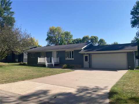 765 20th Street, Windom, MN 56101