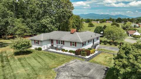 1313 Boone DR, Bedford, VA 24523