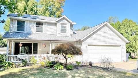 200 Meadow, Midland, MI 48640