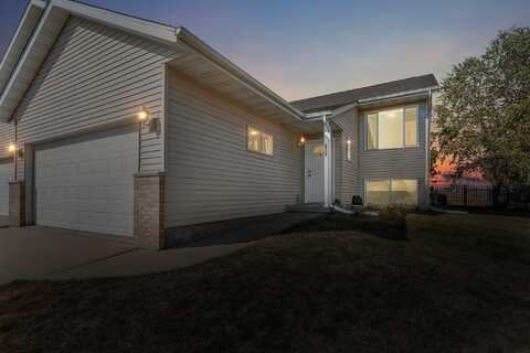 2105 Nighthawk Lane, Sauk City, WI 53583