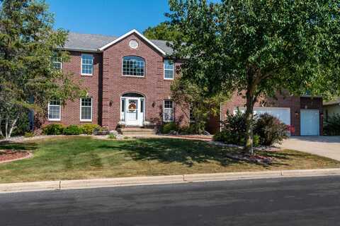 1245 St Patrick Way, Sun Prairie, WI 53590