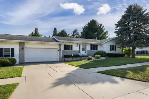 2505 Bond Place, Janesville, WI 53548