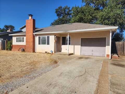 1320 Pinon Avenue, Anderson, CA 96007