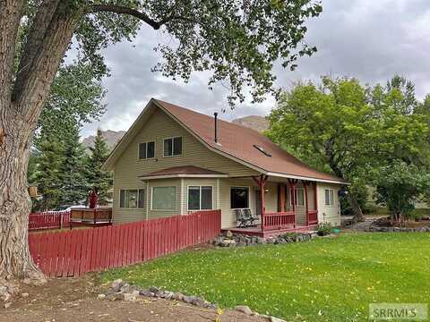 301 E Era Avenue, ARCO, ID 83213