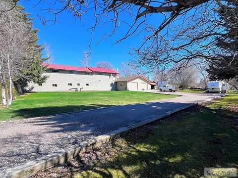 173 N 740 W, BLACKFOOT, ID 83221