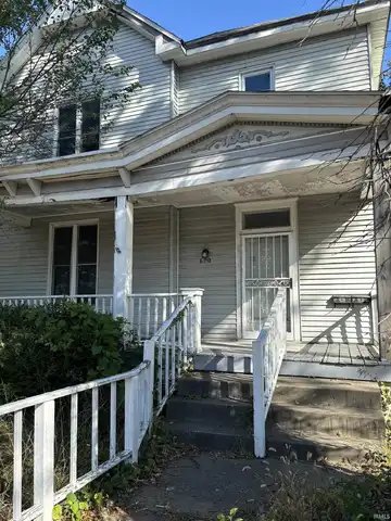 600 Adams Avenue, Evansville, IN 47713