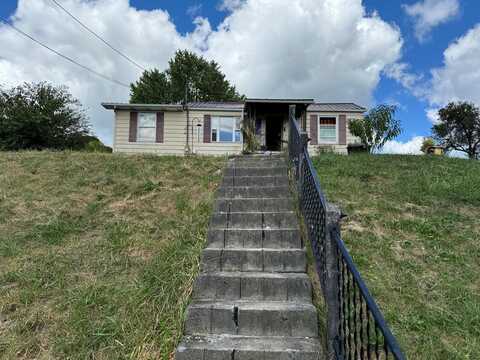 265 Fairmont Avenue, Tazewell, VA 24651