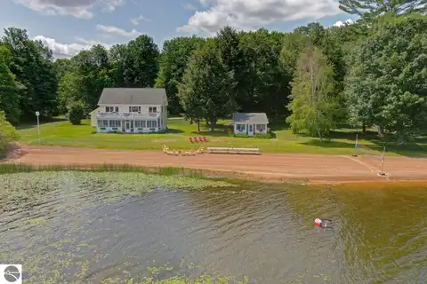 577 Brakel Point Drive, Traverse City, MI 49685