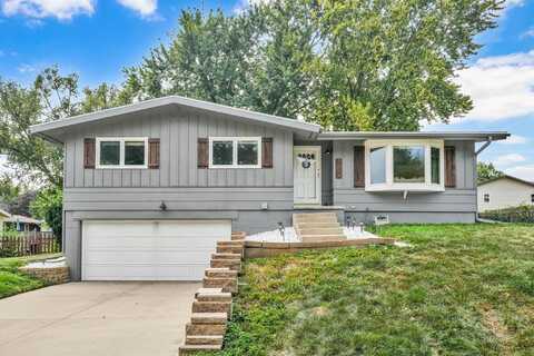 1929 Tilbury Road, Waterloo, IA 50701