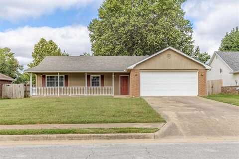 1828 Sarah LN, Springdale, AR 72762