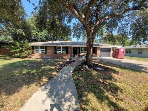 214 Helena Street, Bryan, TX 77801