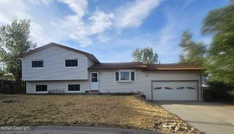 2709 Gannett Ct -, Gillette, WY 82718