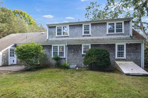 137 Nashawena Street, Falmouth, MA 02540