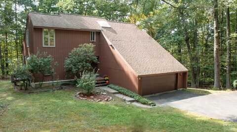 56 Knollwood Drive, Kinderhook, NY 12130