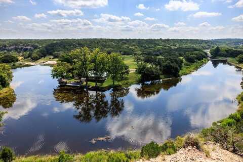 573 Lehmann Rd., Harper, TX 78631