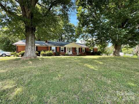 1701 W A Street, Kannapolis, NC 28081