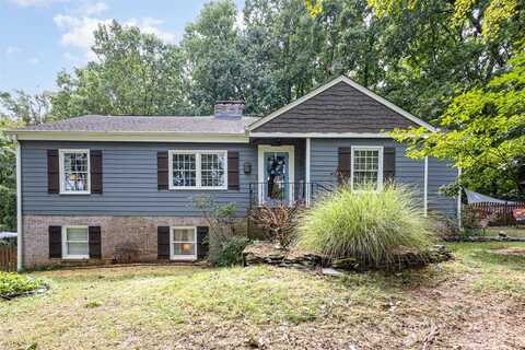 1136 Smoke House Drive, Charlotte, NC 28270