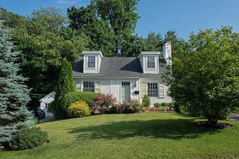 64 Sunrise Avenue, New Canaan, CT 06840