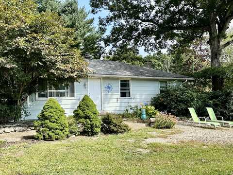 2 Nod Lane, Clinton, CT 06413