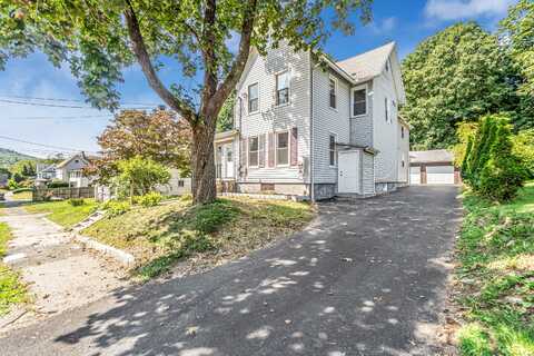 19 Cottage Street, Winchester Center, CT 06098