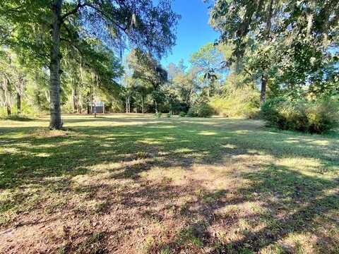 2924 Stapleton Dr, Donalsonville, GA 39845