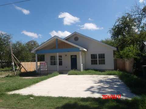 532 Camp Street, Uvalde, TX 78801