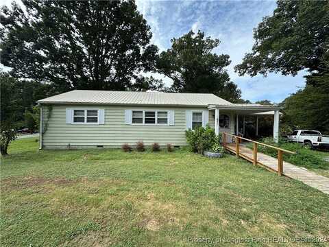 671 E Forest Street, Robbins, NC 27325