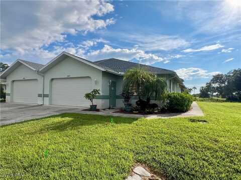 20075 Lake Vista Circle, LEHIGH ACRES, FL 33936