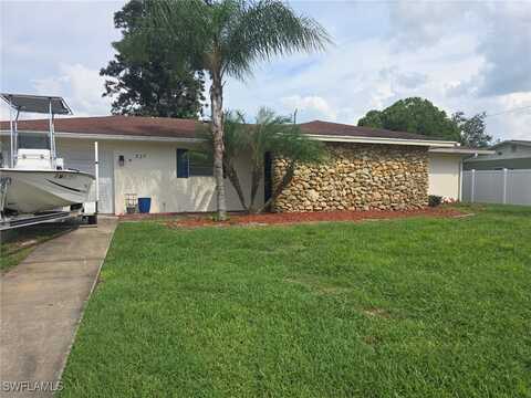 327 Allenwood Avenue, LEHIGH ACRES, FL 33936