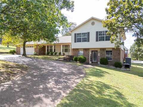 1403 Valley Forge ST, Van Buren, AR 72956