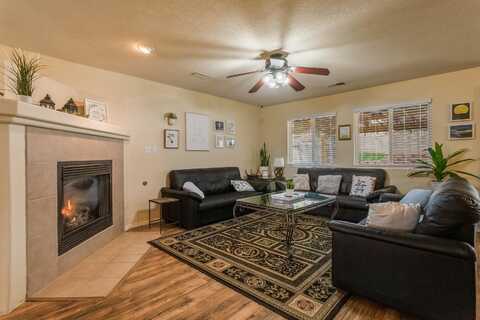 10939 ARGONITE Drive NW, Albuquerque, NM 87114