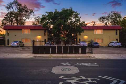 919 Alvarado Drive SE, Albuquerque, NM 87108