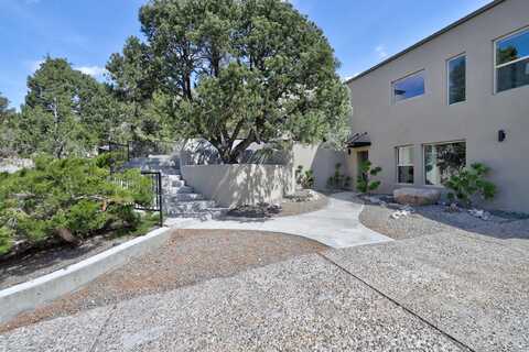 48 ROCK RIDGE Drive NE, Albuquerque, NM 87122