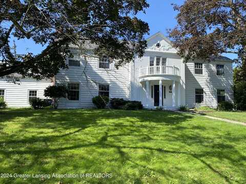 801 Glenhaven Avenue, East Lansing, MI 48823