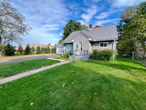 818 NORTH AVE, Antigo, WI 54409