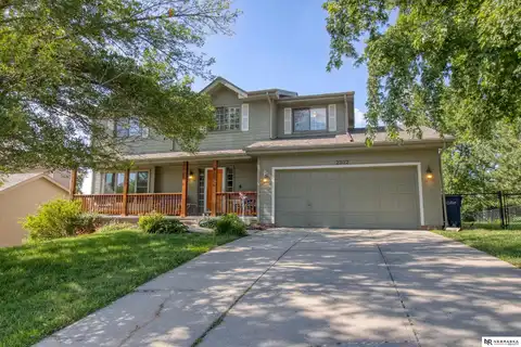 2302 Greenwald Street, Bellevue, NE 68123