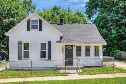 712 N Simon Street, Cadillac, MI 49601