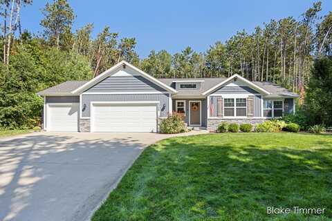 4349 Tracy Trail, Dorr, MI 49323